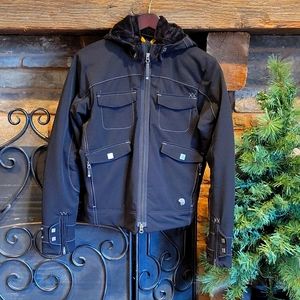 Women's size M Mountain Hardware Jacket with Fur detail
